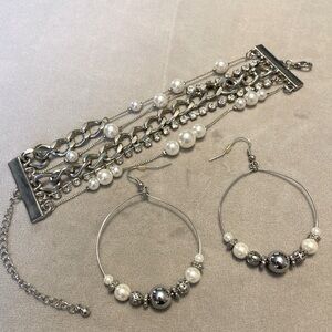 Bracelet and earring combo!